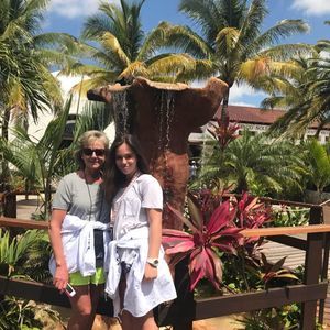 Meet your Posher, Carley